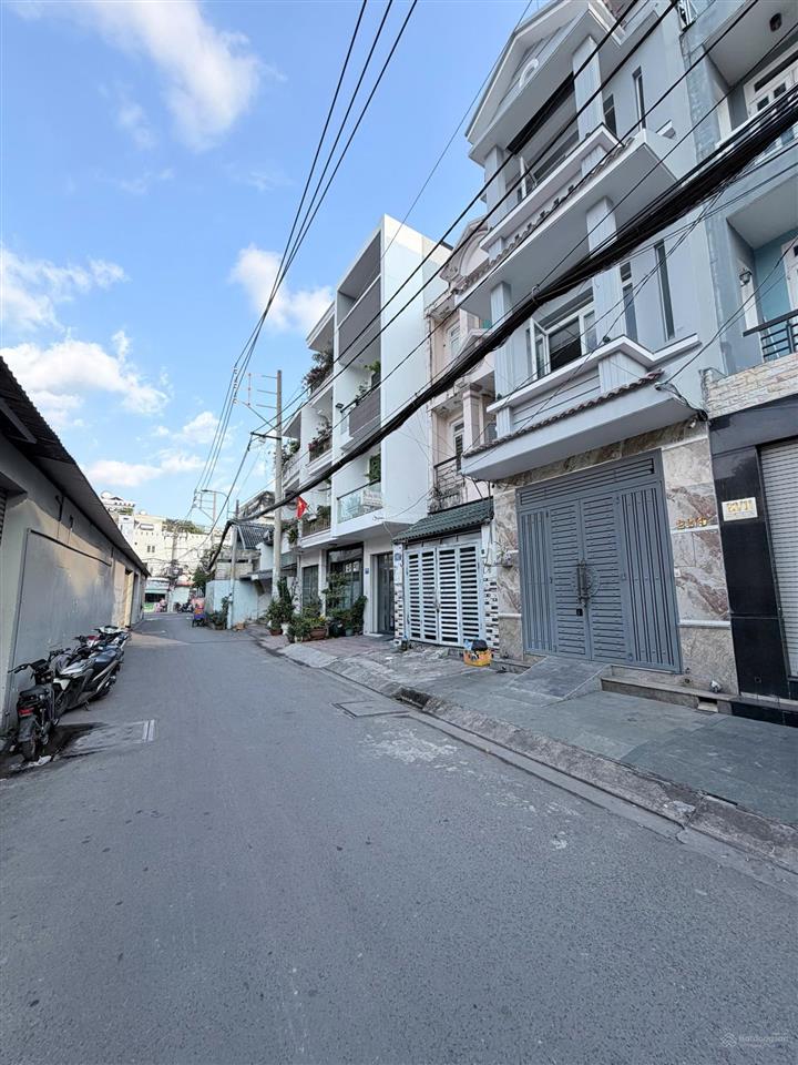 Nhà hẻm 12m nguyễn hữu tiến, tây thạnh giá chỉ 8,1 tỷ