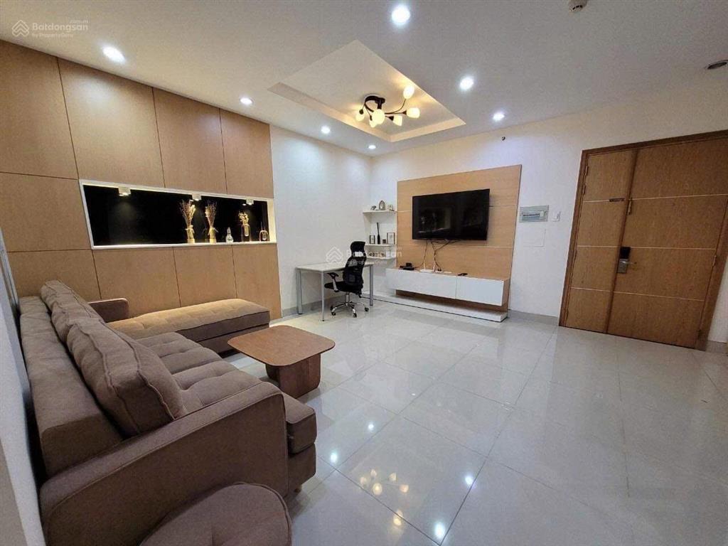 Cho thuê căn him lam riverside q7 110m 3pn 2wc vào liền. giá 22tr/tháng  0937 781 ***