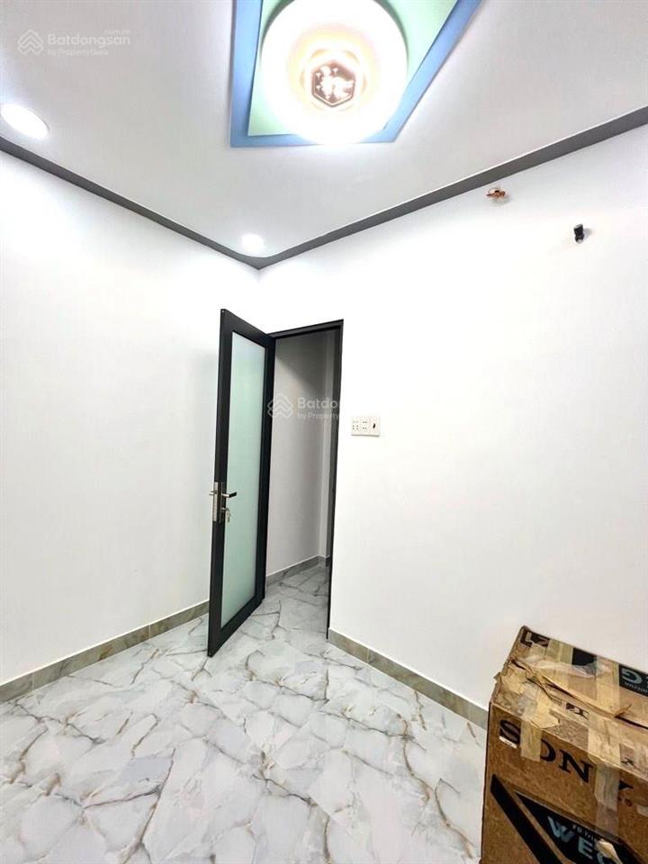 Hòa bình tân phú  hẻm xe hơi  dtsd 80m  3 tầng btct  nhỉnh 3 tỷ