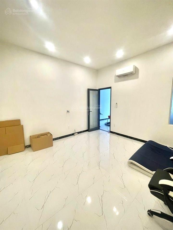 Nhà mới ở ngay lũy bán bích tân phú  62m ngang 5m  chỉ 5.1 tỷ