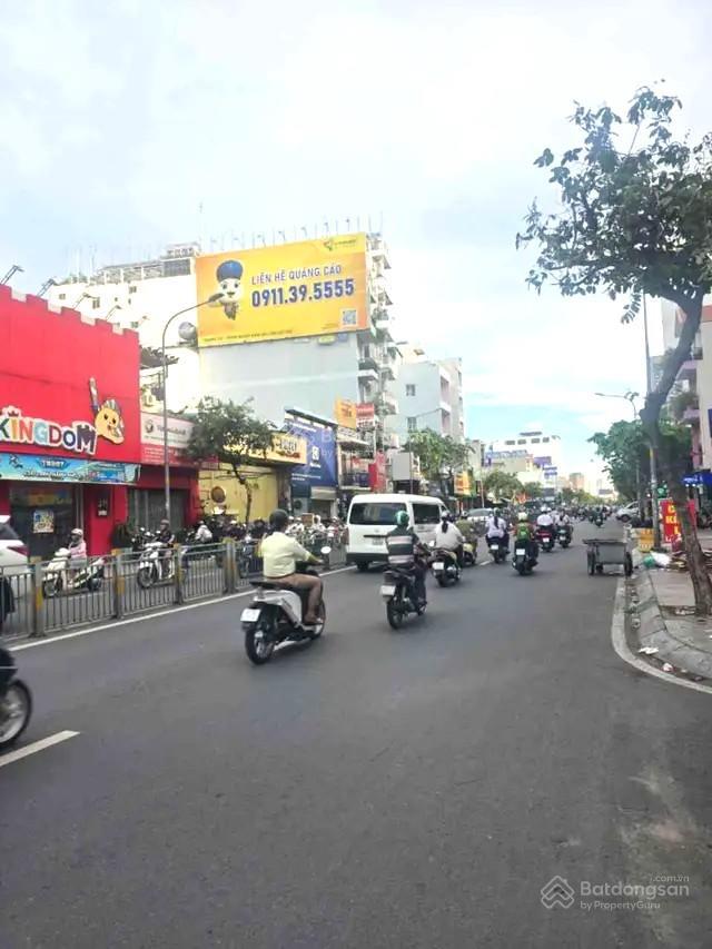 Nhà cũ 1 sẹt hẻm xe hơi lũy bán bích tân phú  84m 8 đồng hơn.