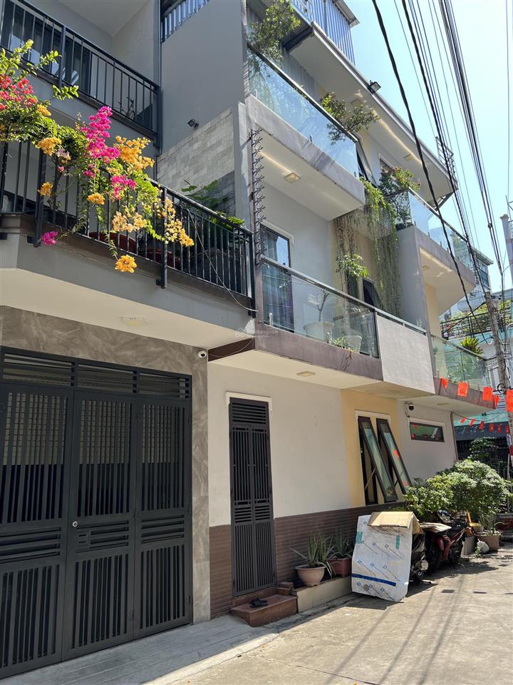 7x11m nhà mới 4 tầng góc hxh 6m hoà bình  lũy bán bích