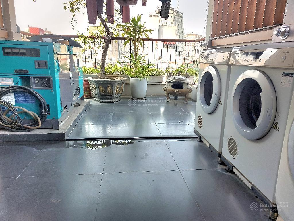 Bán khách sạn phố cổ 7 tầng thang máy dòng tiền 150 triệu, 12 phòng ô tô tránh chỉ 34 tỷ