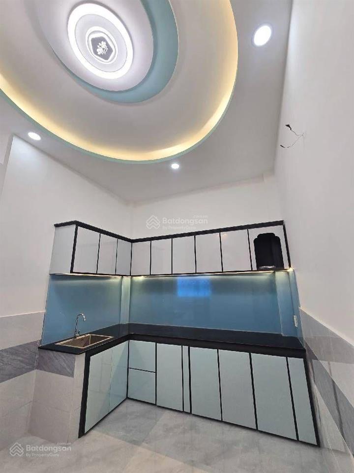 Bán lương văn can q8 35m2  3 tầng  sổ vuông vức hẻm siêu rộng  btct  giá chỉ hơn 3đ