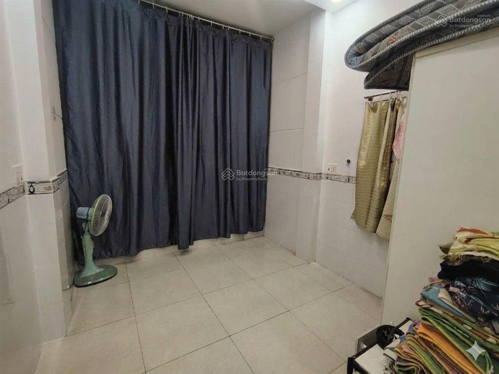 Bán nhà mễ cốc quận 8, 24m2, 4 tầng, btct, hẻm rộng thoáng, shr, 2 nhỉnh