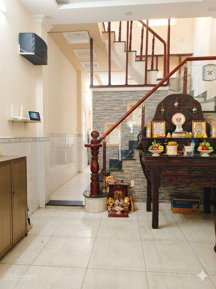 Bán nhà trương đình hội quận 8, 50m2, 3 tầng, 4pn, shr, nhỉnh 4 tỷ, chính chủ gấp bán