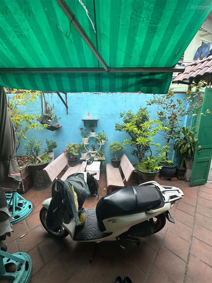 Bán nhà lô góc cao xuân dục q8, 92m2, ngang 5m, 2 tầng, hẻm oto, shr, 6tỷ