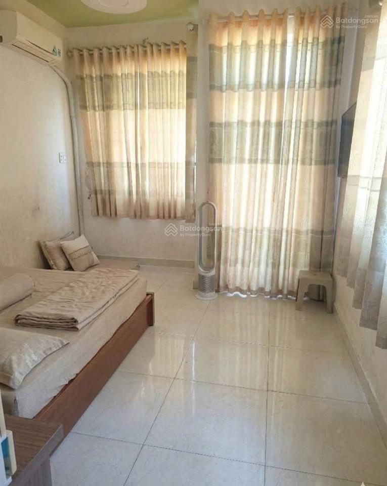 Bán nhà phú định q8, 50m2, 3 tầng, 4pn, shr, hẻm rộng thoáng, chính chủ nhỉnh 4 tỷ