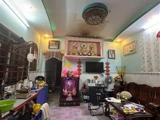 Bán nhà sát cầu chà và trung tâm q8, 92m2, 2 tầng, ngang 5m, nở hậu, shr, 5 tỷ hơn