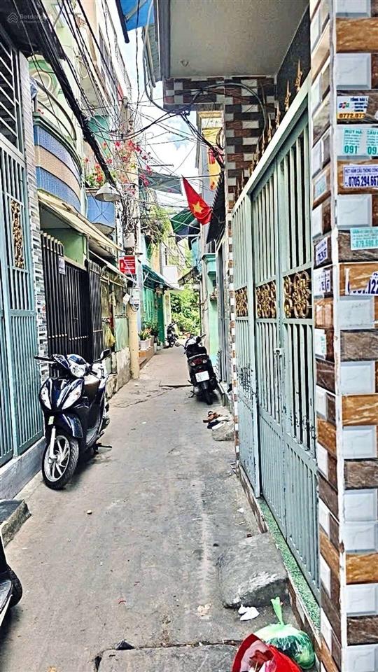 Bán nhà mễ cốc quận 8, 25m2, 2 tầng, shr, hẻm thông thoáng, hơn 2 tỷ