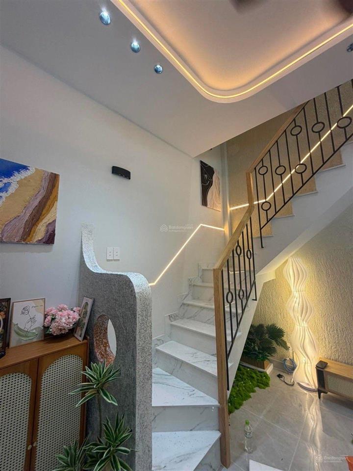 Bán nhà dương bá trạc phường 3 quận 8 33m2  2 tầng ngang 6m full nội thất nhỉnh 5tỷ