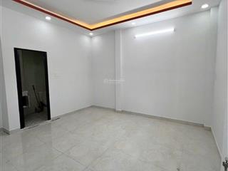 Bán nhà hơn 3tỷ đẹp  bình đông quận 8  38m2  3 tầng  4pn  shr  kqh  chính chủ