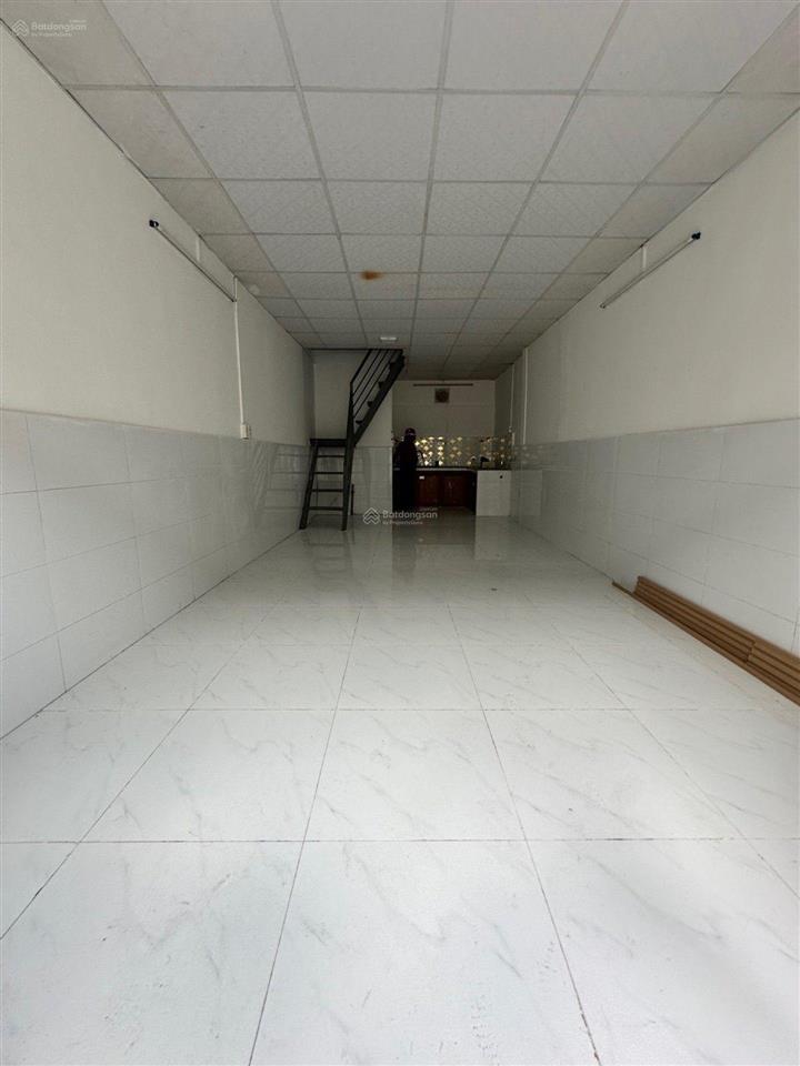 Bán nhà chánh hưng quận 8  35m2  2 tầng  hẻm thoáng  shr  nhỉnh 1tỷ