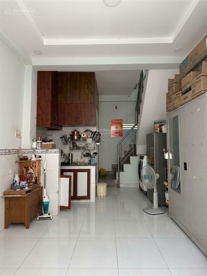 Bán nhà dương bá trạc quận 8, sd 40m2  2 tầng  ngang 3m5  shr  kiên cố  2 tỷ nhỉnh