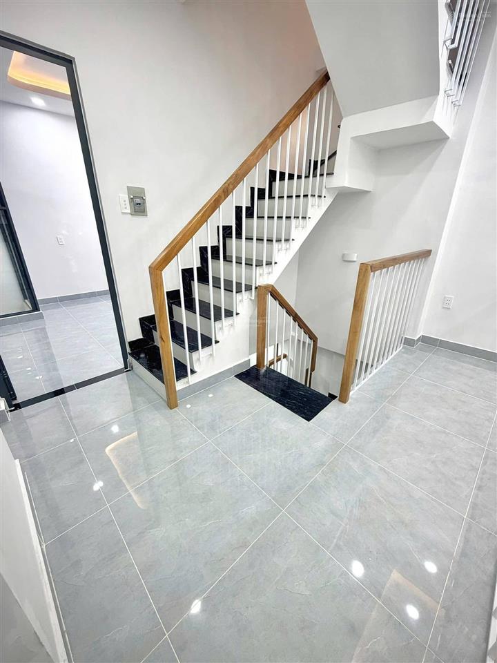Bán nhà mặt phố đẹp tại 133a trường chinh, 52,6 tỷ, 199m2, nhiều tiện ích hot!