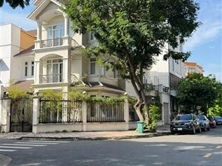 Biệt thự căn góc diện tích 15m x 18m (cn 250m2) kết cấu 3 tầng áp mái giá chào bán 45 tỷ