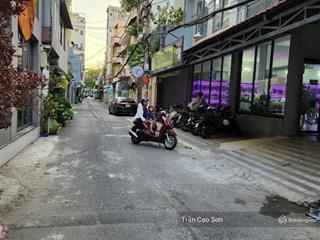 Bán nhà hxh 686 cách mạng tháng 8.dt4x17m,4 tầng vuông vức.giá 13,2 tỷ tl( 0908 569 *** cao sơn)