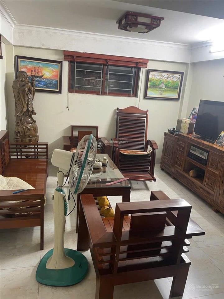 Nhà hoàng liệt 5 tầng gần nước ngầm, 4pn, thoáng trước sau, cách ô tô tránh 5m, 7.5 tỷ, ở luôn