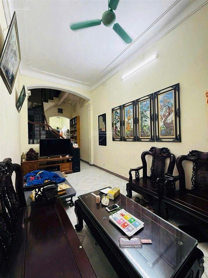 Bán nhà nguyễn ngọc nại  thanh xuân  46m2  ô tô qua nhà  kinh doanh đỉnh  ngõ thông  sát phố.