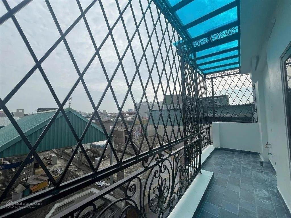 Bán nhà riêng 31m2, giá 9,7 tỷ tại định công thượng, phường định công, quận hoàng mai