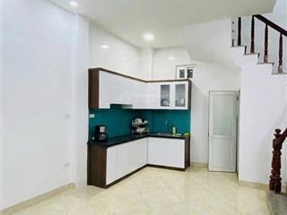 Chính chủ cần cho thuê nhà trương định vào ngay giá cả có bớt, nhà đẹp