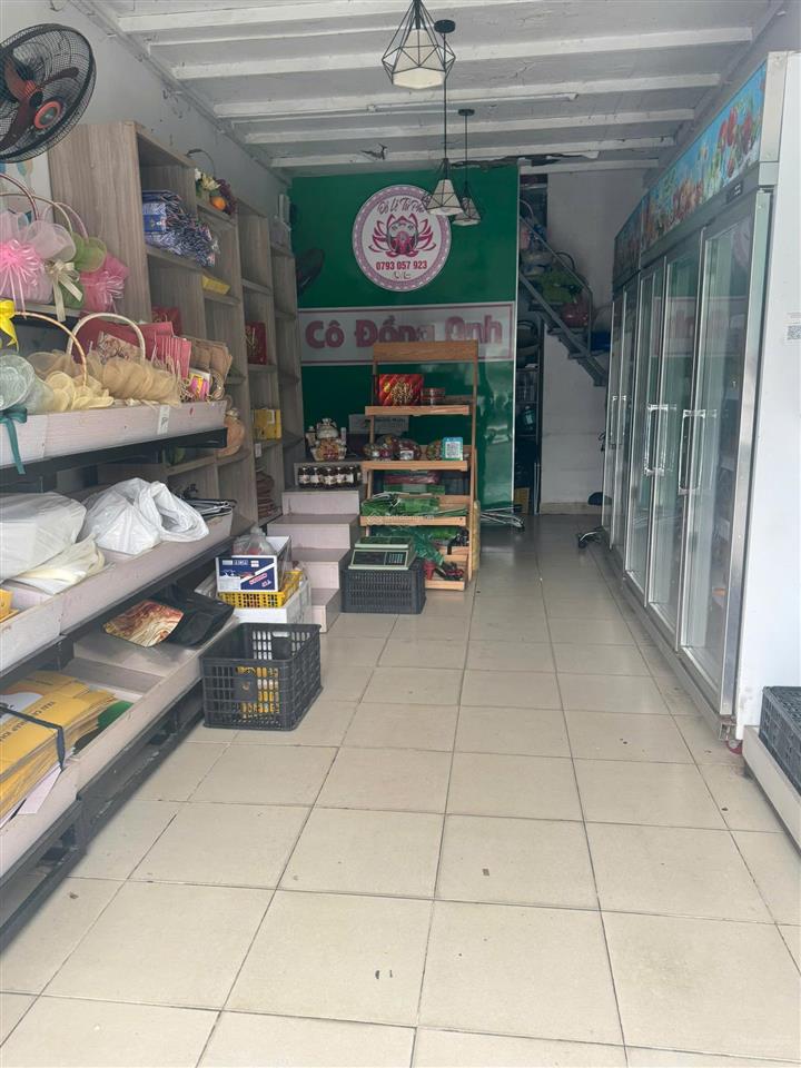 Cho thuê ki ốt tầng 1 chính chủ giá tốt