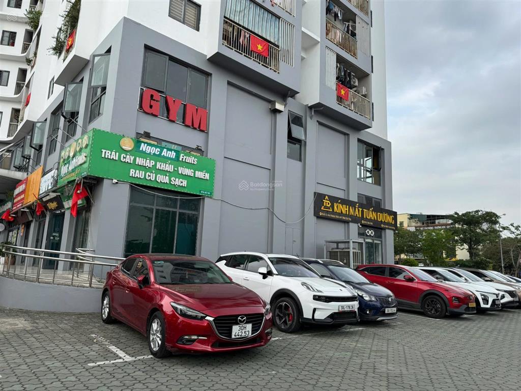 Cho thuê ki ốt tầng 1 chính chủ giá tốt