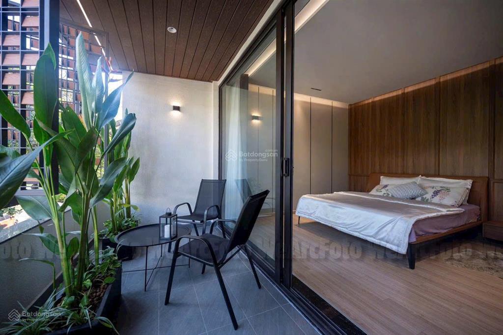 Cho thuê nhà biệt thự, liền kề tại phú mỹ hưng, nhà mới đẹp, 3 tầng, 4pn, 4wc, 126m2 (7x18), ở ngay