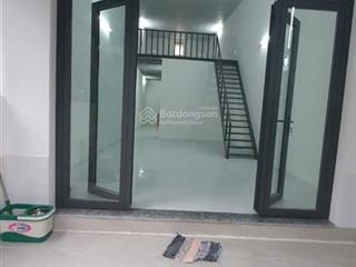Hẻm 103 nguyễn thị thập68m2 trệt lầugiá 2.5tỷ tl nhẹ
