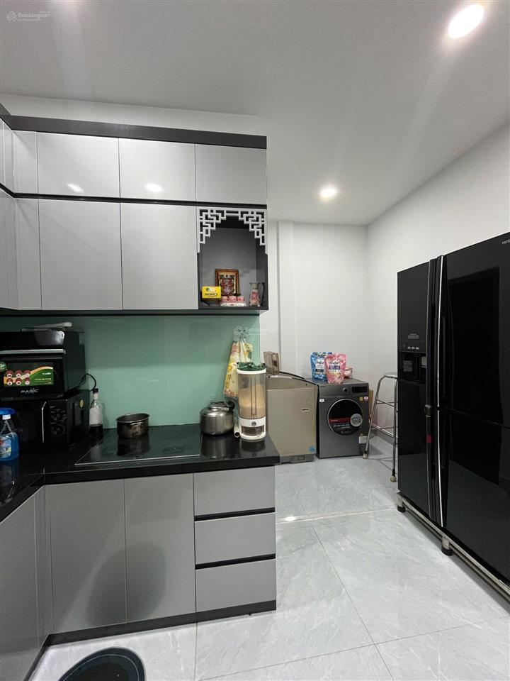 Nhà c4 mới76m2 giá6tỷ tldọn vào ở ngayhtp ngay cầu phú mỹhẻm 1/ vị trí đẹp