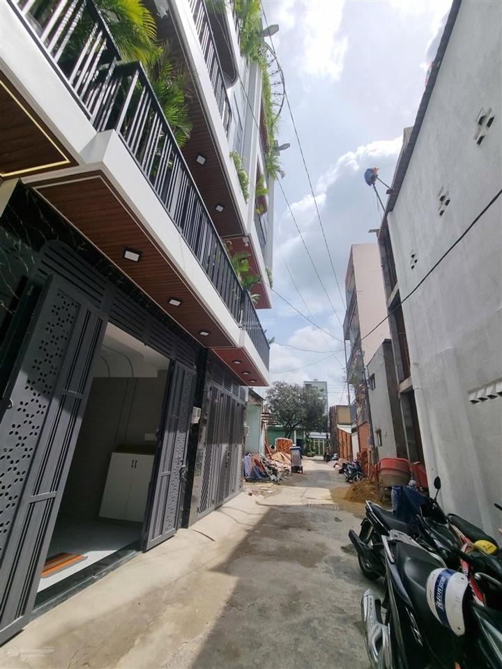 Siêu phẩm tân thới nhất xe hơi ngủ trong nhà full nội thất xịn 7ty3 tl