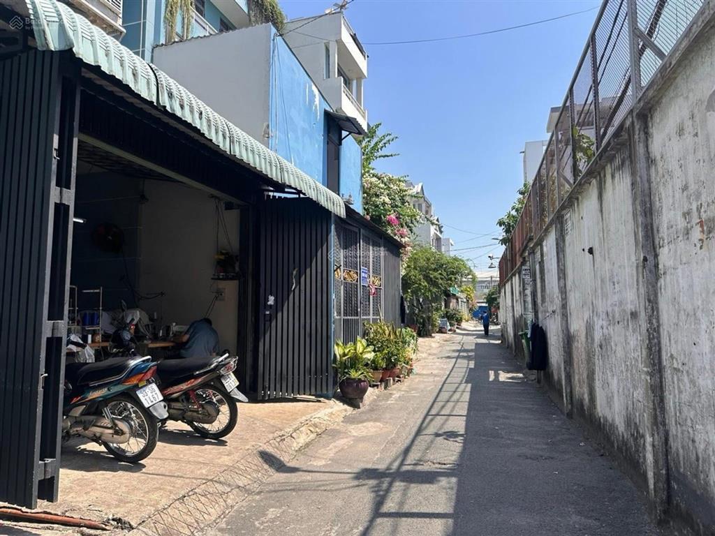 Nhà quận 12 hẻm xe hơi khu hiếm nhà bán có dòng tiền cho thuê sẵn chỉ 6ty3