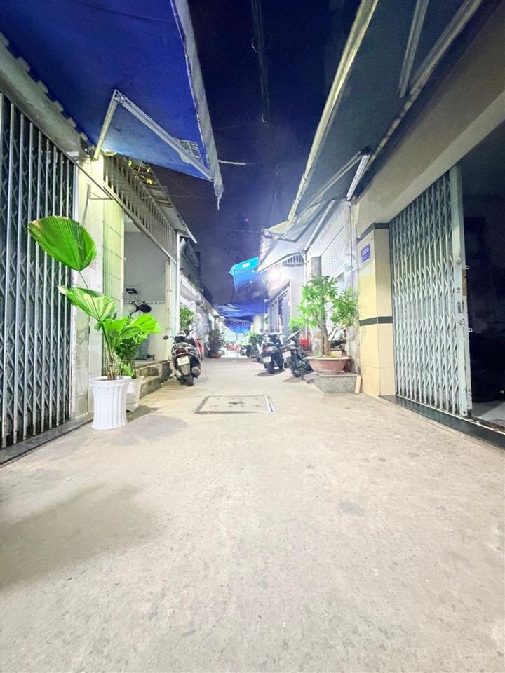 Hẻm xe hơi thông cách mt nguyễn văn quá 100m 67m2 chỉ 6 tỷ