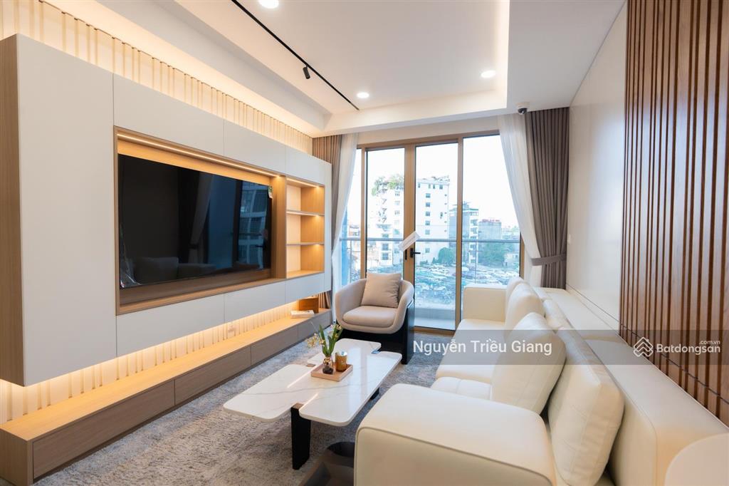 Em giang pkd chủ đầu tư quỹ căn ngoại giao, htls 0% 18th, ck 15%, tặng ô tô mazda 3 trị giá 650tr