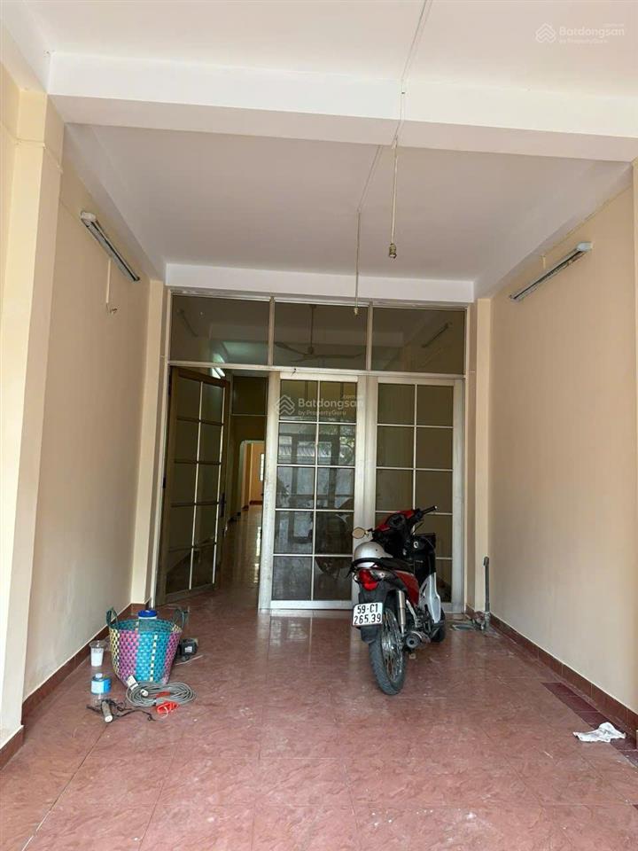 Bán nhà mặt phố lê văn lương, 17,4 tỷ, 95,8m2, 3pn, 4wc, pháp lý đầy đủ