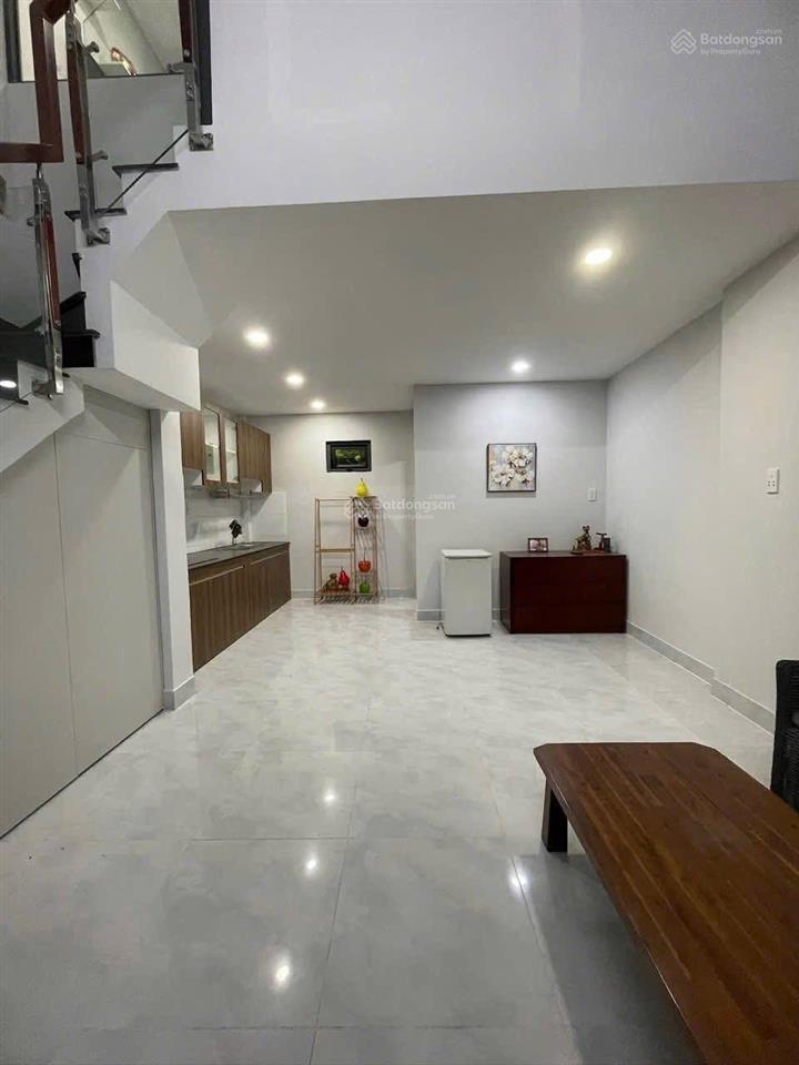 Nhà mới xây 2 tầng, giá mềm hàng hiếm nhanh chân kẻo mất cách nguyễn tuyển 50m btt quận 2