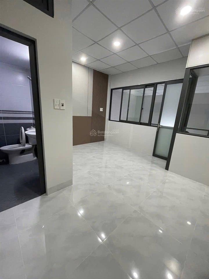 Nhà mới xây 2 tầng, giá mềm hàng hiếm nhanh chân kẻo mất cách nguyễn tuyển 50m btt quận 2