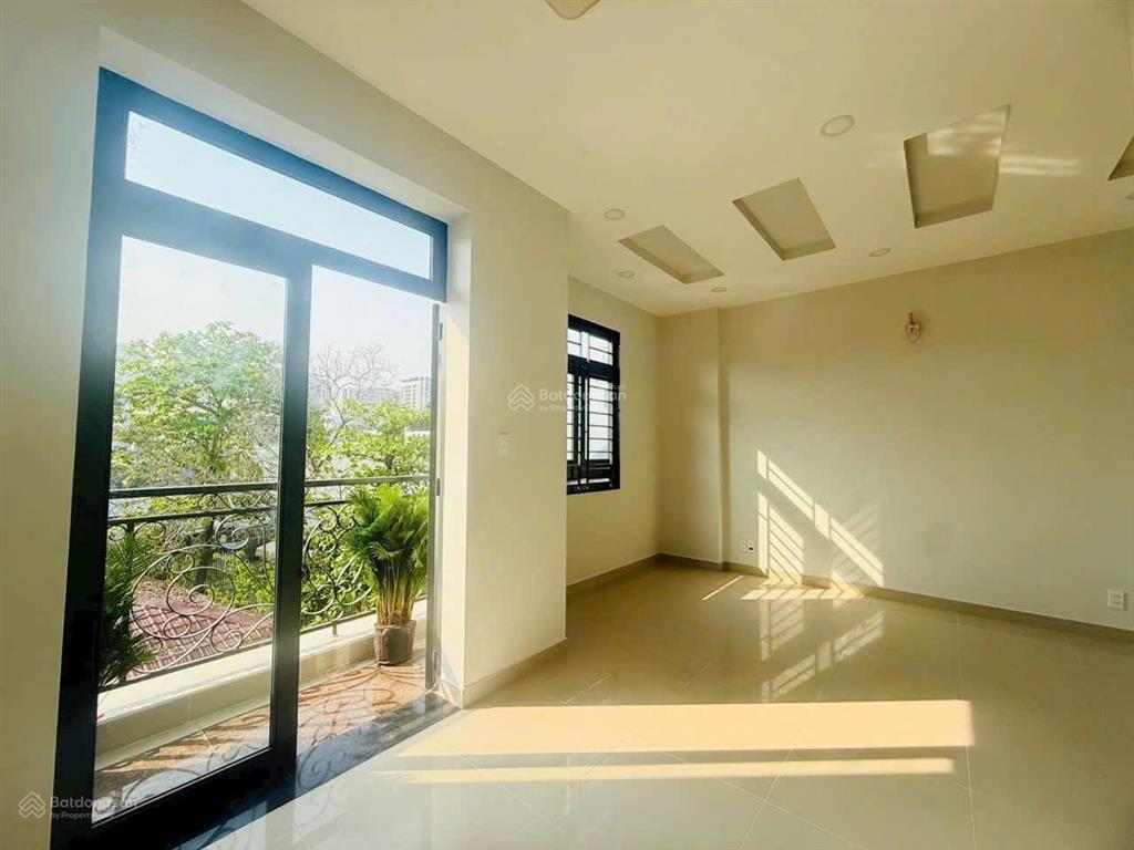 Nhà nhà mới siêu đẹp hẻm xe hơi đường số 3 cách nguyễn duy trinh 50m, bình trưng đông, quận 2