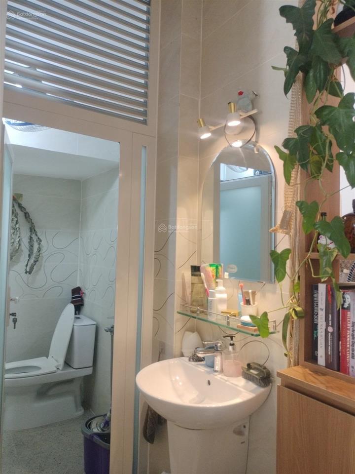 Nhà siêu đẹp 4 tầng, ngay hểm xe hơi đường số 6 phường bình trưng đông quận 2