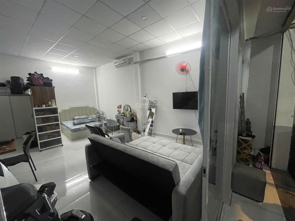 Nhà cấp 4 cần bán gấp nhanh tay kẻo mất giá mềm chỉ 7,8 tỷ hẻm xe hơi ngay đương 42 p btđ quận 2