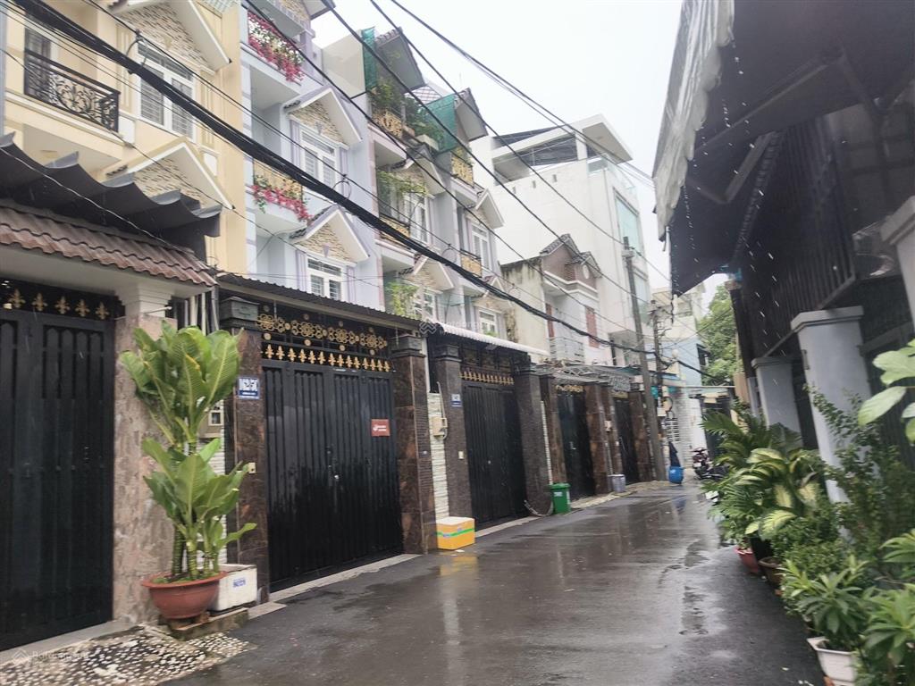 Nhà cấp 4 cần bán gấp nhanh tay kẻo mất giá mềm chỉ 7,8 tỷ hẻm xe hơi ngay đương 42 p btđ quận 2