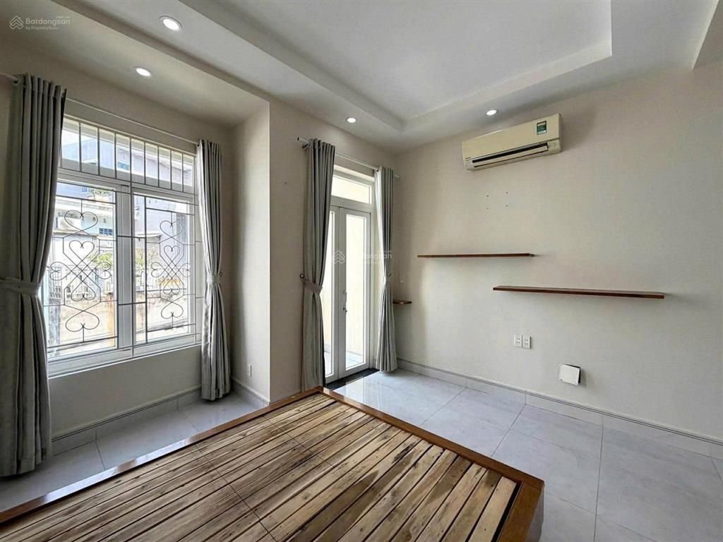 Nhà 3 tầng bình trưng tây q2 ô tô tránh giá tốt.