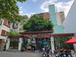 Bán biệt thự góc 2mt hẻm xe hơi 8m đường hai bà trưng, phường 06, quận 3, dt 15x30, h, 3l, 165 tỷ