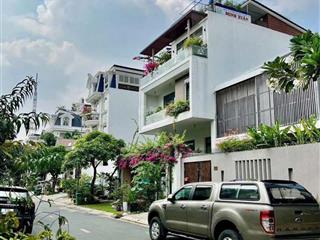 Bán nhà biệt thự siêu đẹp hẻm 8m đường nguyễn cửu vân, phường 17, bình thạnh, dt 8.5x20, gb 35 tỷ