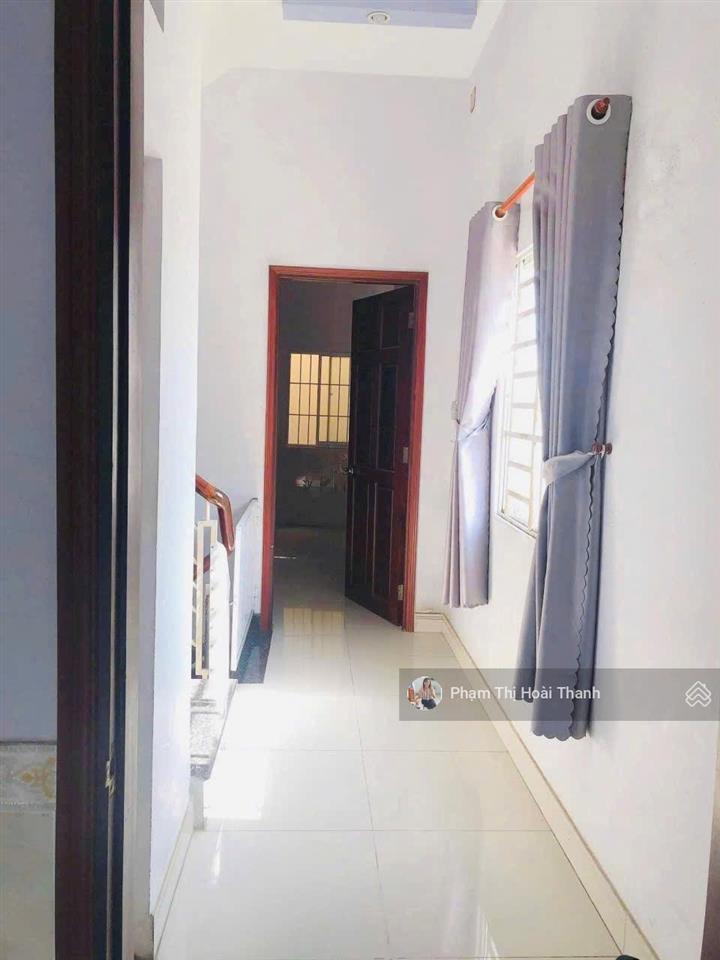 Nhà mặt tiền kinh doanh 3 tầng mới, sau lưng vincom lê văn việt  70m2 (4 x 17.5)  chỉ 8.3 tỷ