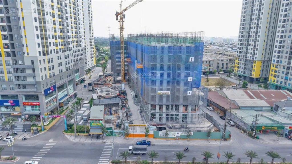 Bán căn 2 phòng ngủ bcons diamond ngay làng đại học 55m2 2pnchiết khấu 6% tặng ipadgen11