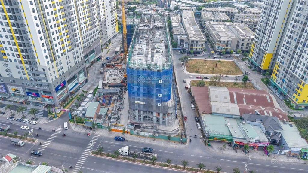 Bán căn 2 phòng ngủ bcons diamond ngay làng đại học 55m2 2pnchiết khấu 6% tặng ipadgen11