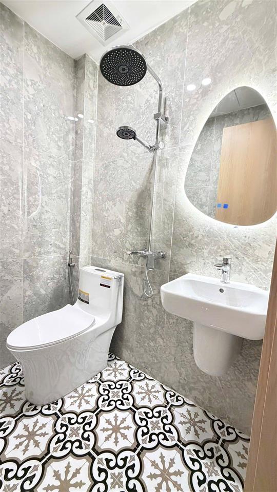 Bán tòa căn hộ dịch vụ cao cấp phố bạch mai  dòng tiền 50 triệu/tháng  chào giá 15 tỷ có tl