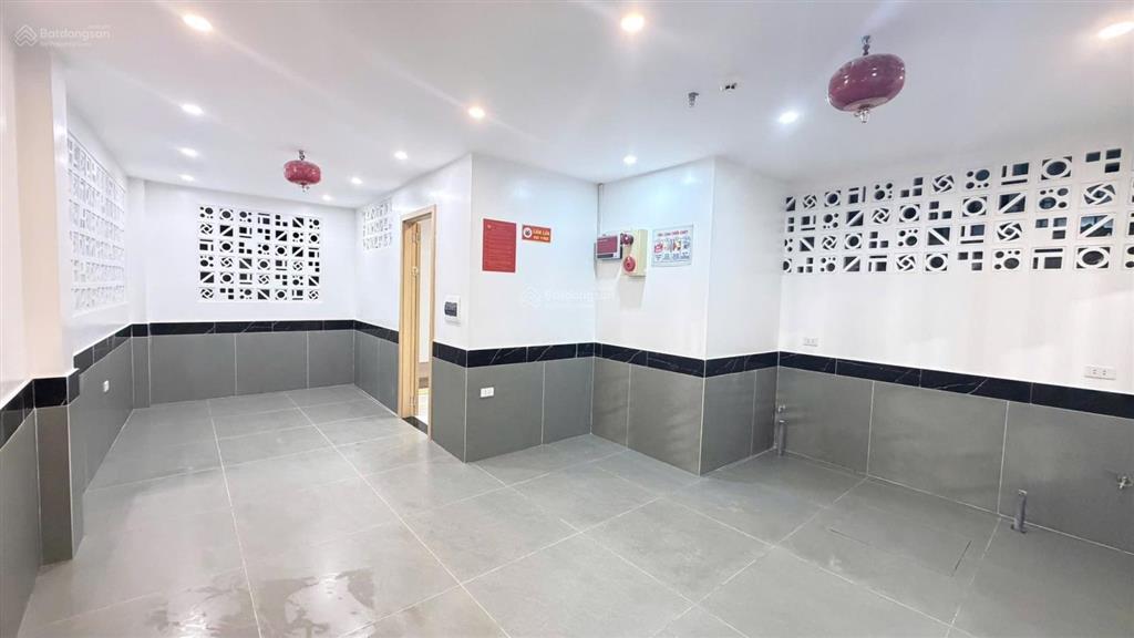 Bán tòa căn hộ dịch vụ cao cấp phố bạch mai  dòng tiền 50 triệu/tháng  chào giá 15 tỷ có tl