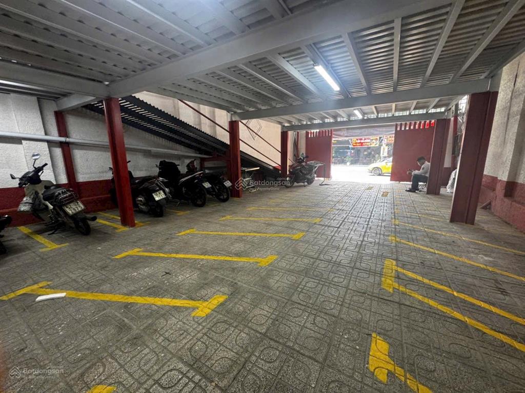 Bán nhà riêng tại 45b, ung văn khiêm, 346m2, chỉ với 83 tỷ vnd
